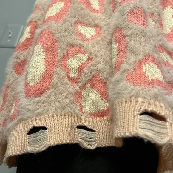 Jingle Belle sweater - Picture 4 of 10